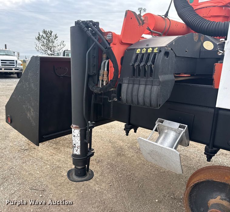 image for item EG2012 2007 Freightliner Business Class M2 Crew Cab crane truck