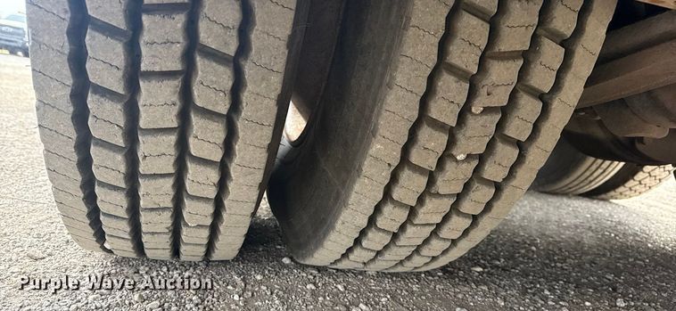 image for item EG2012 2007 Freightliner Business Class M2 Crew Cab crane truck