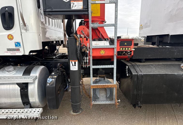 image for item EG2013 2012 Freightliner Business Class M2 crane truck