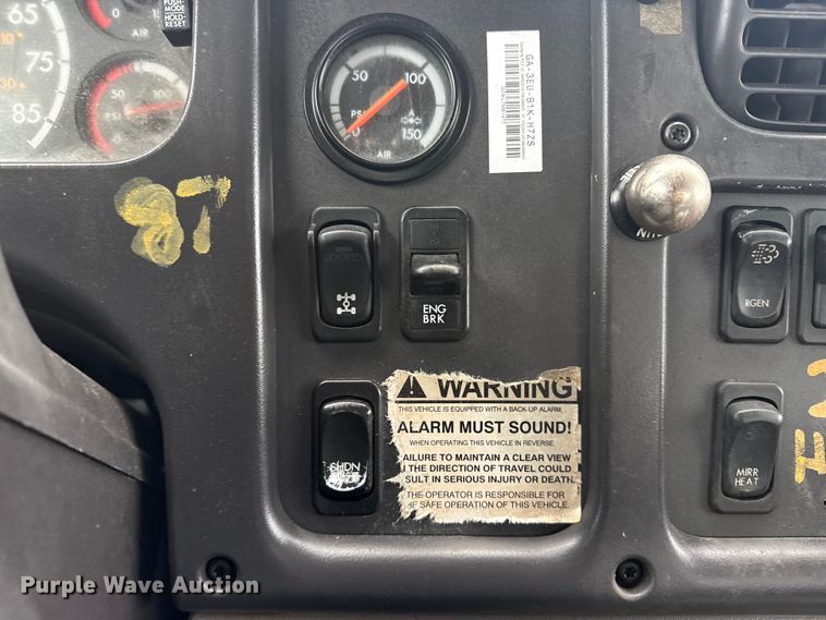 image for item EG2013 2012 Freightliner Business Class M2 crane truck