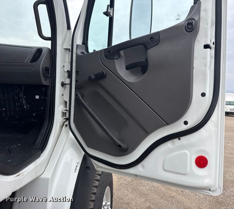 image for item EG2013 2012 Freightliner Business Class M2 crane truck