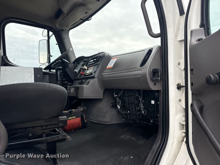 image for item EG2013 2012 Freightliner Business Class M2 crane truck