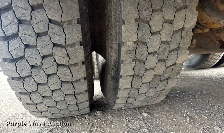 image for item EG2013 2012 Freightliner Business Class M2 crane truck