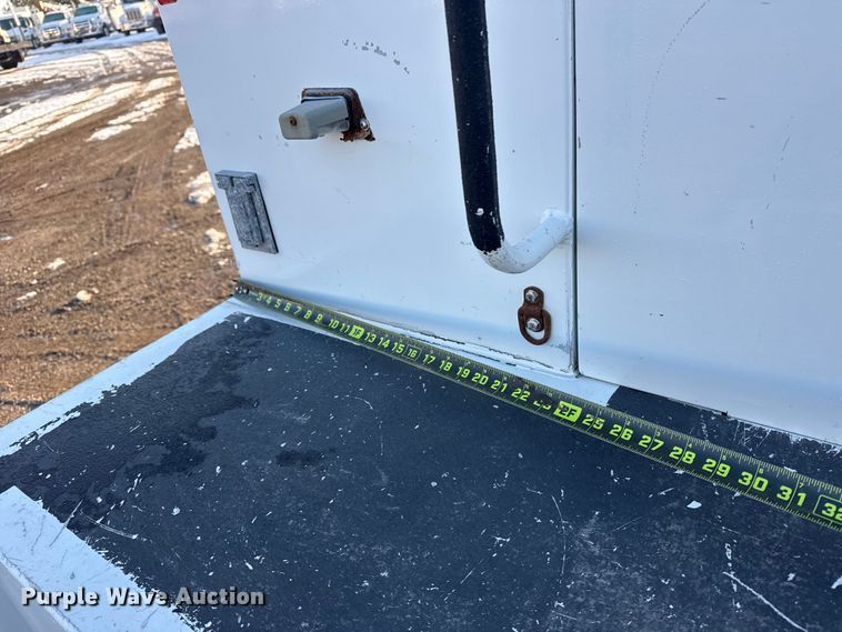 image for item EG2018 2017 Ford F250 Super Duty XL Ext. Cab utility bed pickup truck