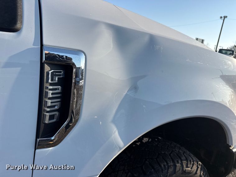 image for item EG2018 2017 Ford F250 Super Duty XL Ext. Cab utility bed pickup truck