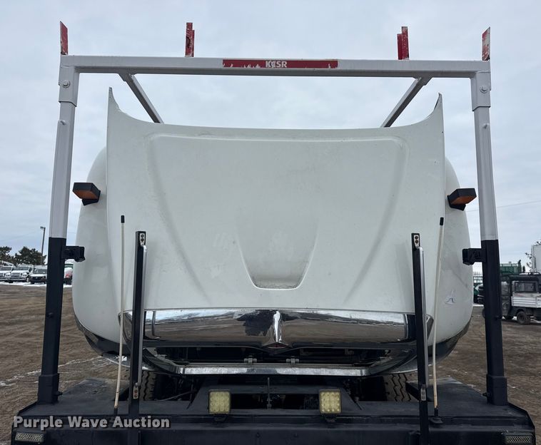 image for item EG2034 2013 International 7600 crane truck