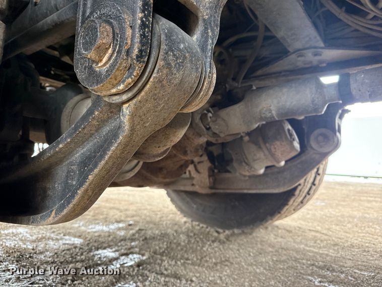 image for item EG2034 2013 International 7600 crane truck