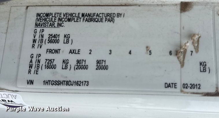 image for item EG2034 2013 International 7600 crane truck