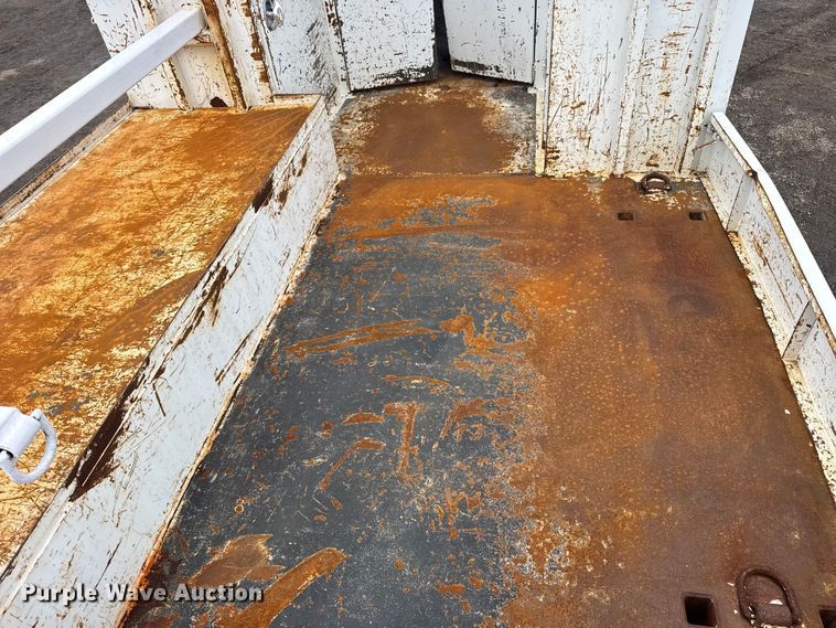 image for item EG2035 2007 Freightliner Business Class M2 crane truck