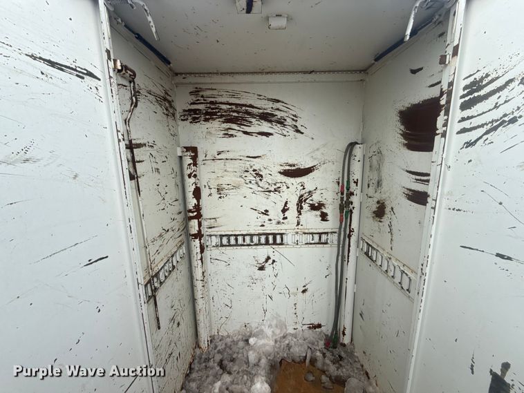 image for item EG2035 2007 Freightliner Business Class M2 crane truck