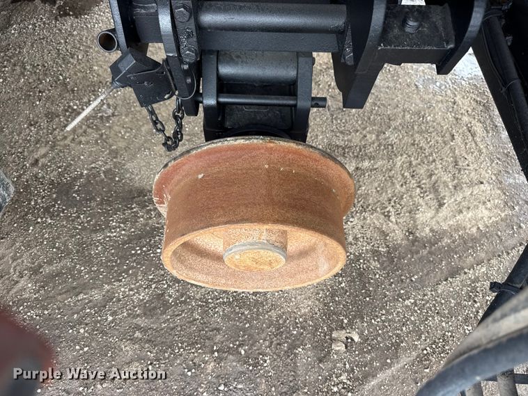 image for item EG2035 2007 Freightliner Business Class M2 crane truck