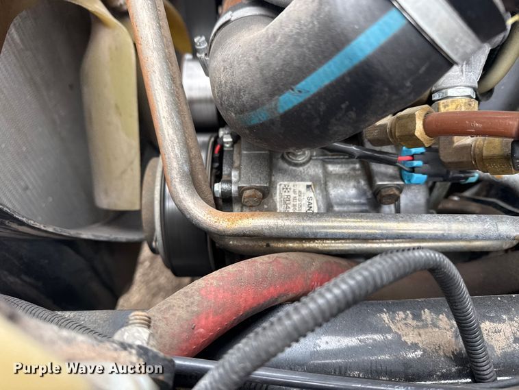 image for item EG2035 2007 Freightliner Business Class M2 crane truck