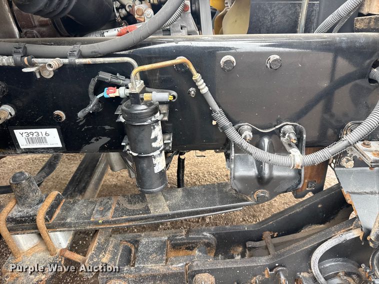 image for item EG2035 2007 Freightliner Business Class M2 crane truck