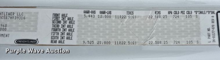 image for item EG2035 2007 Freightliner Business Class M2 crane truck