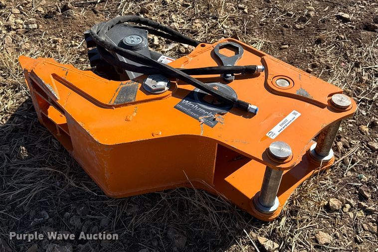 image for item EN0257 Wolverine excavator grapple