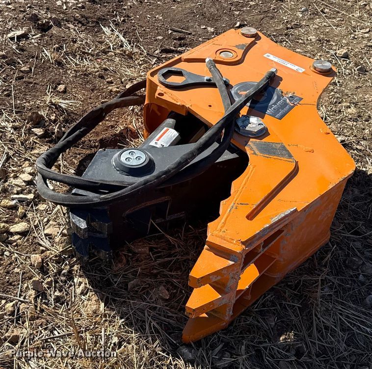 image for item EN0257 Wolverine excavator grapple