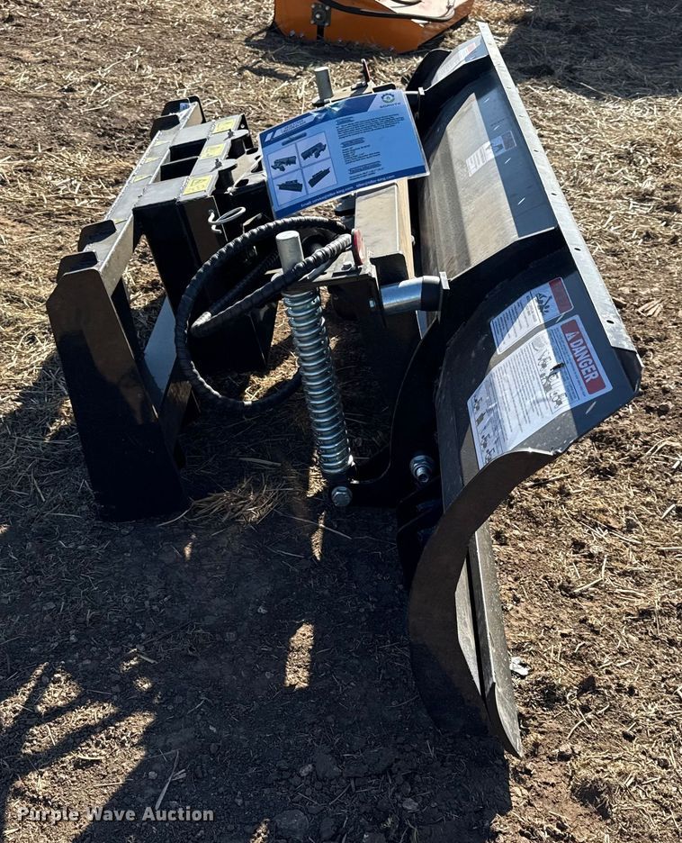 image for item EN0264 2025 Agrotk skid steer dozer blade