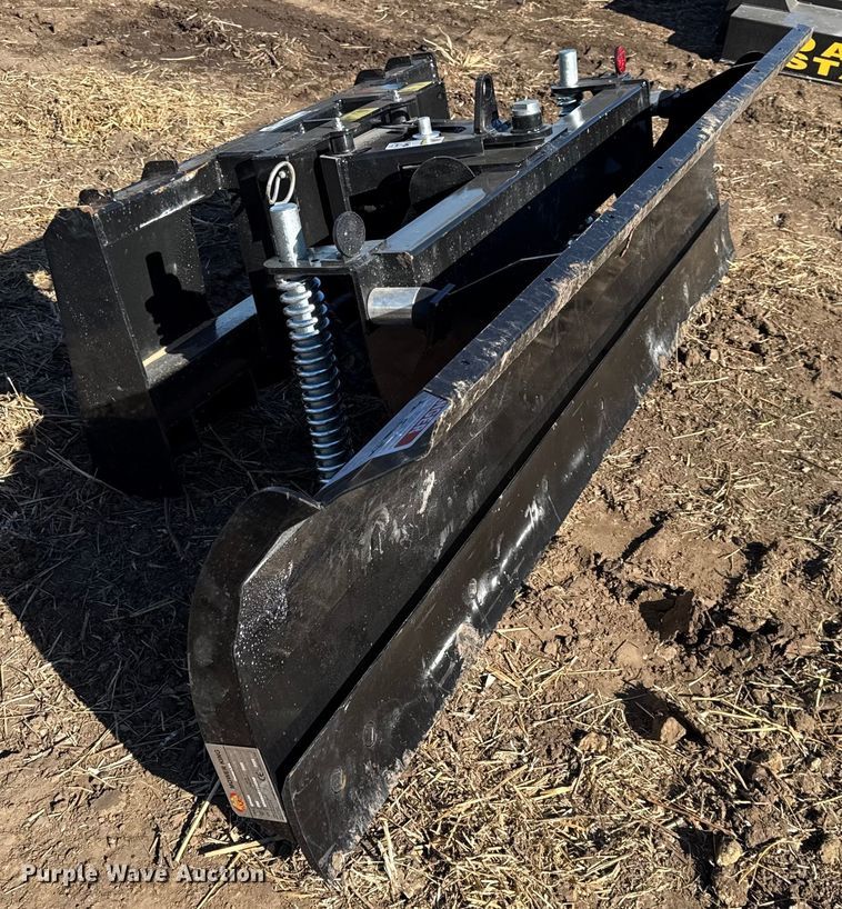 image for item EN0274 2025 Mower King skid steer dozer blade
