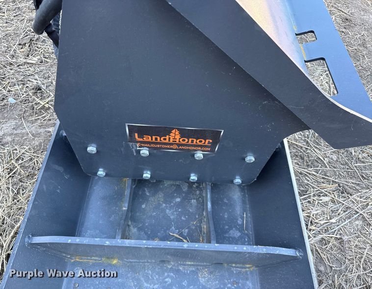 image for item EN0280 Landhonor skid steer sweeper