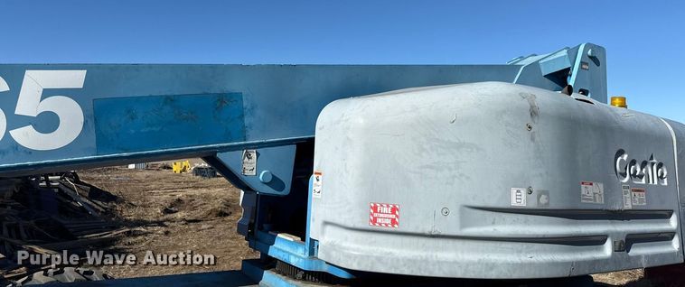 image for item EN0473 1998 Genie S-65 boom lift