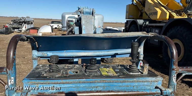 image for item EN0473 1998 Genie S-65 boom lift