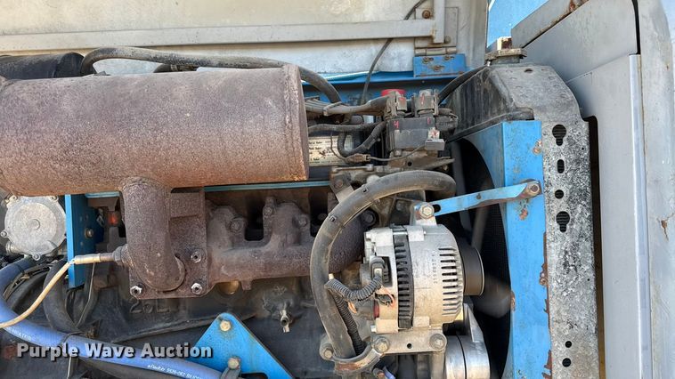 image for item EN0473 1998 Genie S-65 boom lift