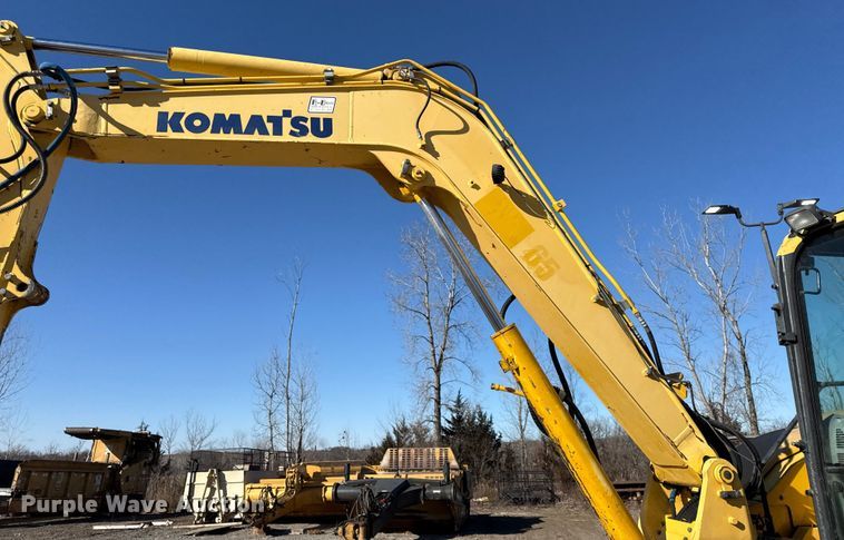 image for item EN0474 2011 Komatsu PC88MR-8 mini excavator