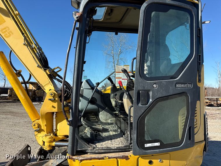 image for item EN0474 2011 Komatsu PC88MR-8 mini excavator