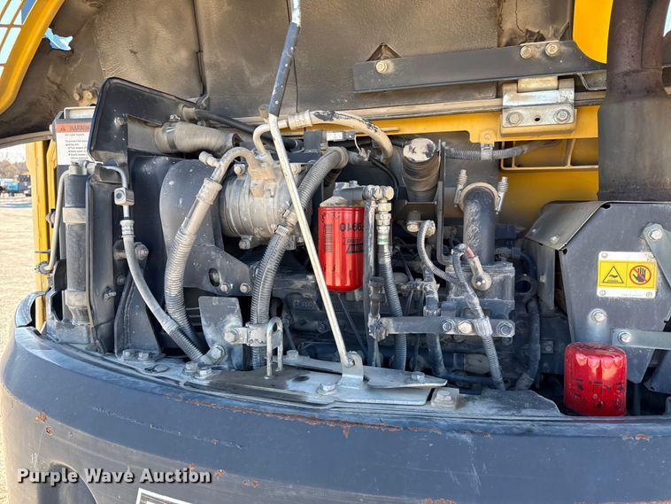 image for item EN0474 2011 Komatsu PC88MR-8 mini excavator