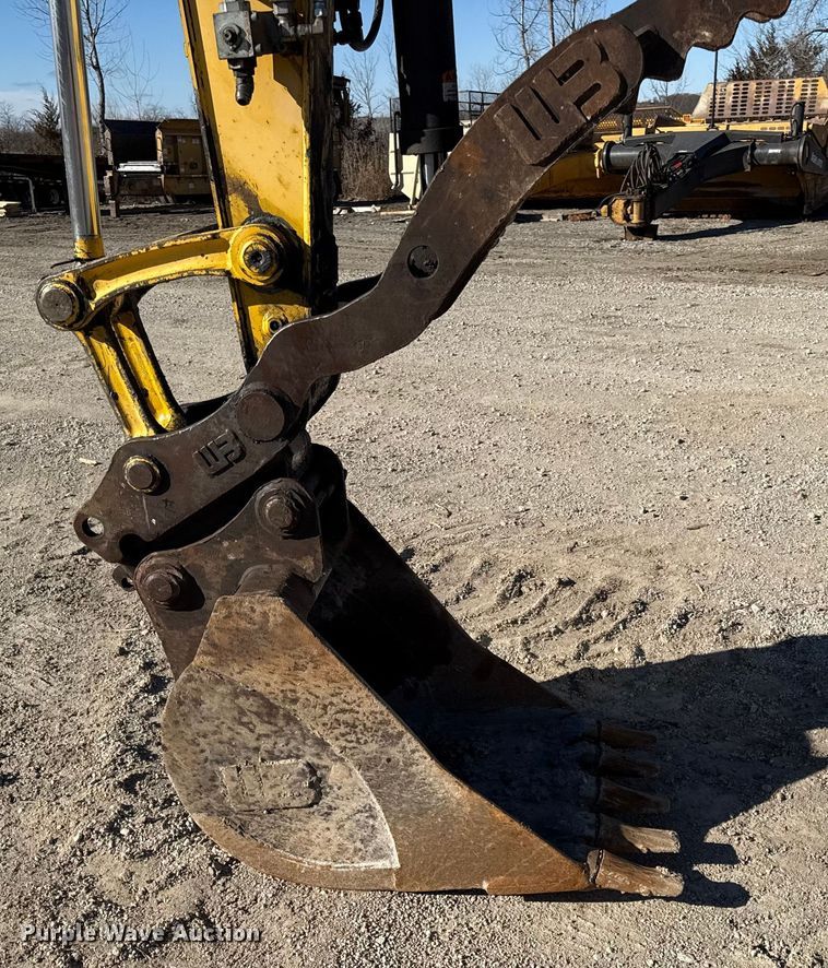 image for item EN0475 2012 Komatsu PC88MR-8 mini excavator