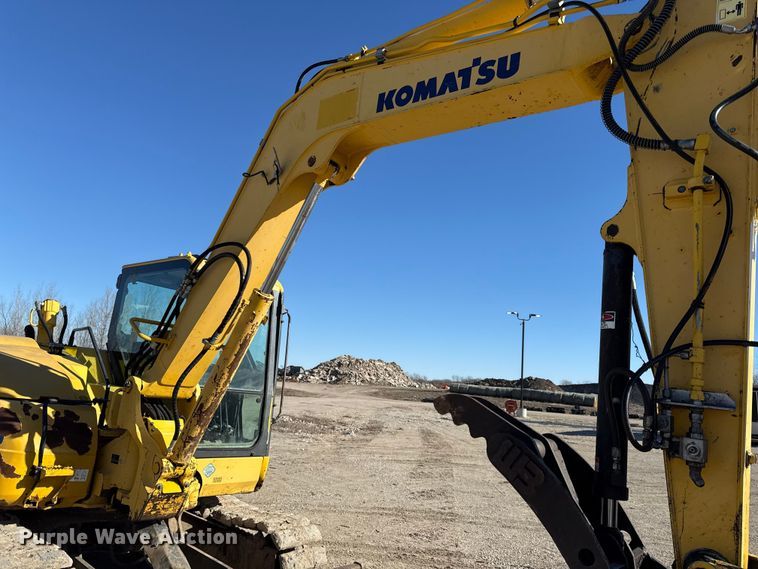 image for item EN0475 2012 Komatsu PC88MR-8 mini excavator