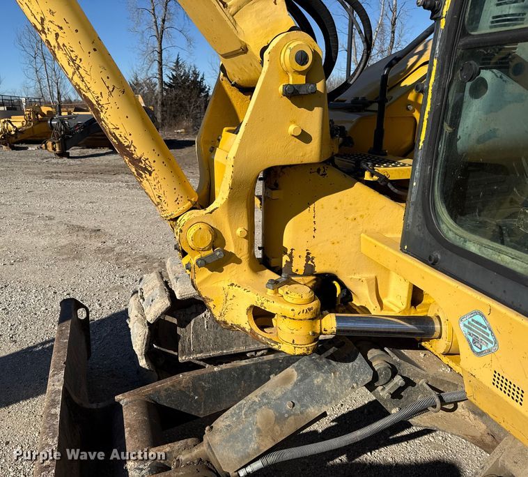 image for item EN0475 2012 Komatsu PC88MR-8 mini excavator
