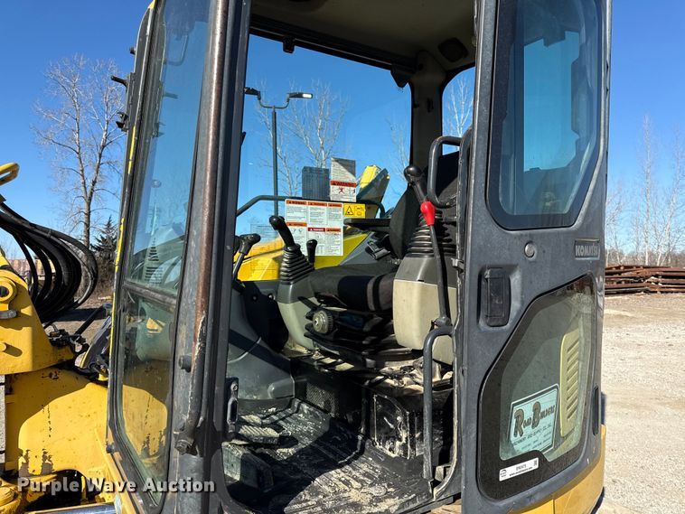 image for item EN0475 2012 Komatsu PC88MR-8 mini excavator