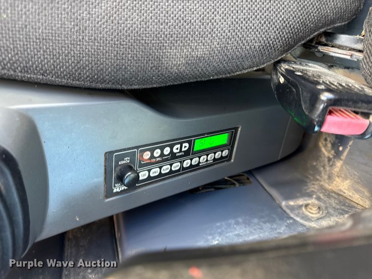 image for item EN0475 2012 Komatsu PC88MR-8 mini excavator