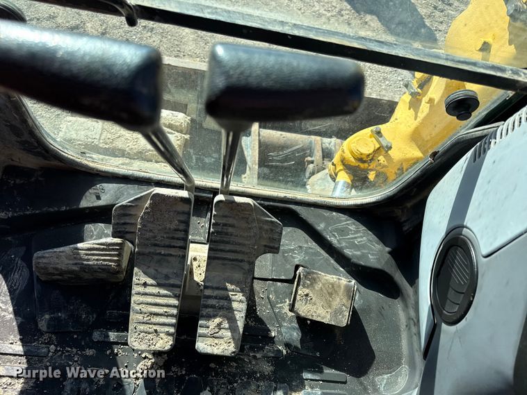 image for item EN0475 2012 Komatsu PC88MR-8 mini excavator