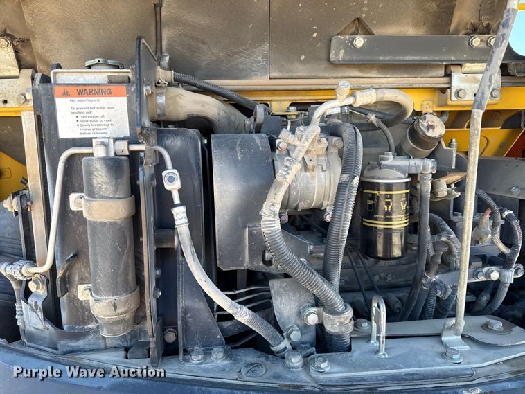 image for item EN0475 2012 Komatsu PC88MR-8 mini excavator