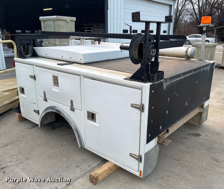 image for item EN0909 Astoria utility bed