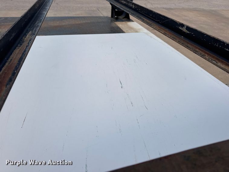 image for item EN0909 Astoria utility bed