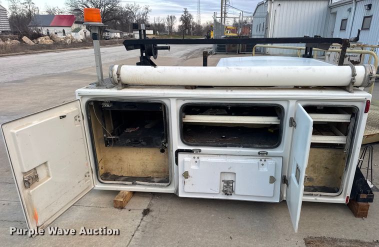 image for item EN0909 Astoria utility bed