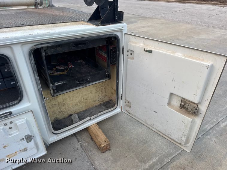 image for item EN0909 Astoria utility bed