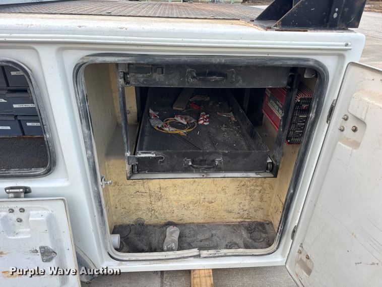 image for item EN0909 Astoria utility bed