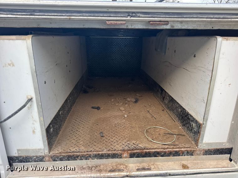 image for item EN0909 Astoria utility bed