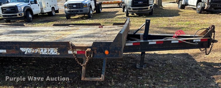 image for item EN5954 2005 Towmaster equipment trailer