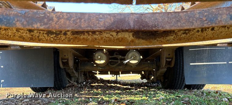 image for item EN5954 2005 Towmaster equipment trailer