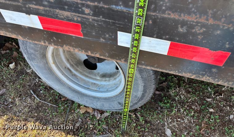 image for item EN5954 2005 Towmaster equipment trailer