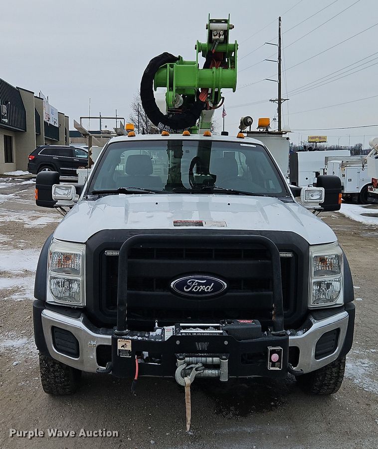 image for item EO4924 2016 Ford F550 bucket truck