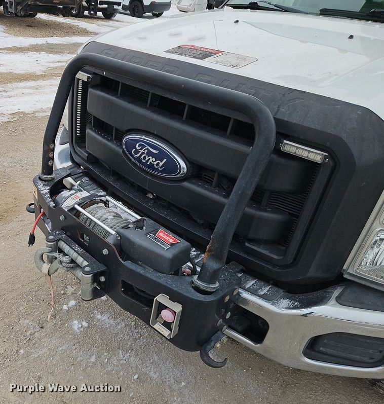 image for item EO4924 2016 Ford F550 bucket truck