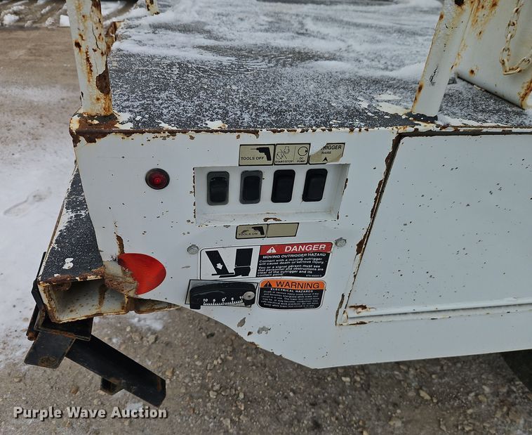 image for item EO4924 2016 Ford F550 bucket truck