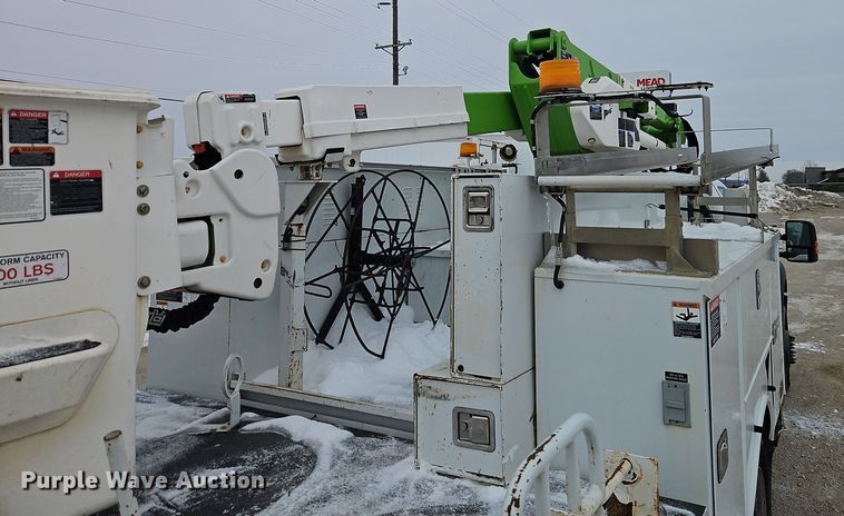 image for item EO4924 2016 Ford F550 bucket truck