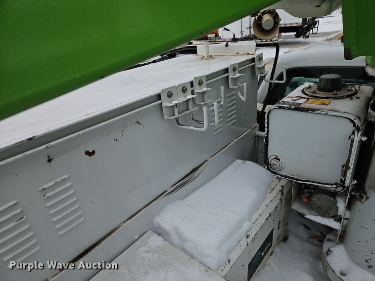 image for item EO4924 2016 Ford F550 bucket truck